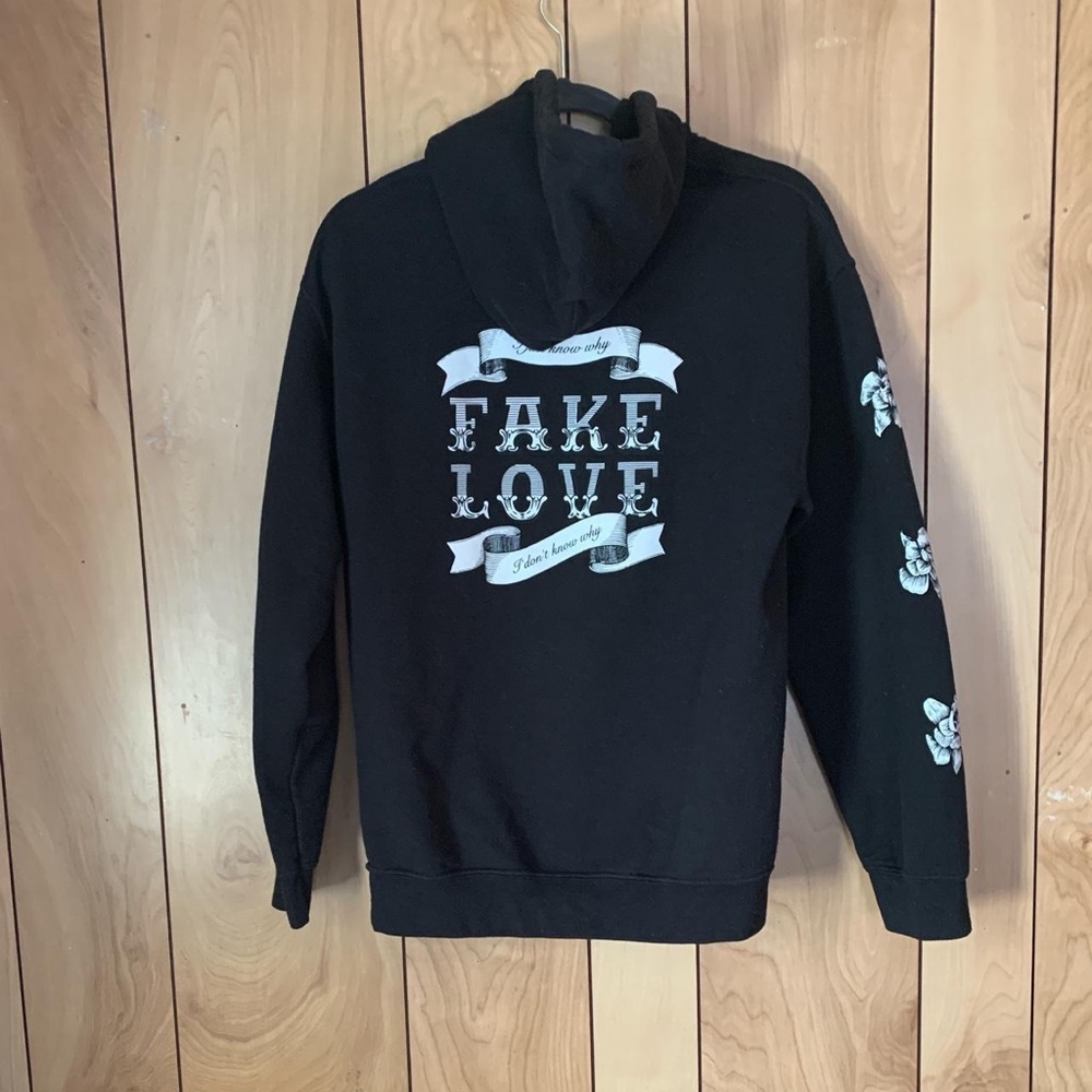 COPY - BTS fake love Hoddie exclusive
